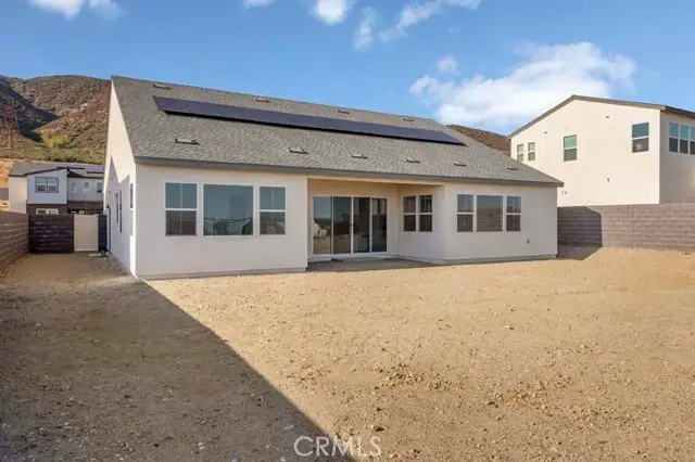 15949 Conservatory Drive, Fontana, CA 92336 - Image #2