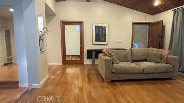 2117 Colby Avenue, Los Angeles, CA 90025 - Image #2