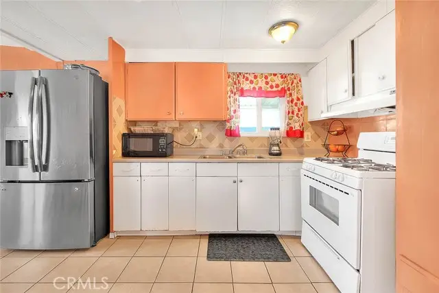 2250 W Mill Street #53, Colton, CA 92324 - Image #3
