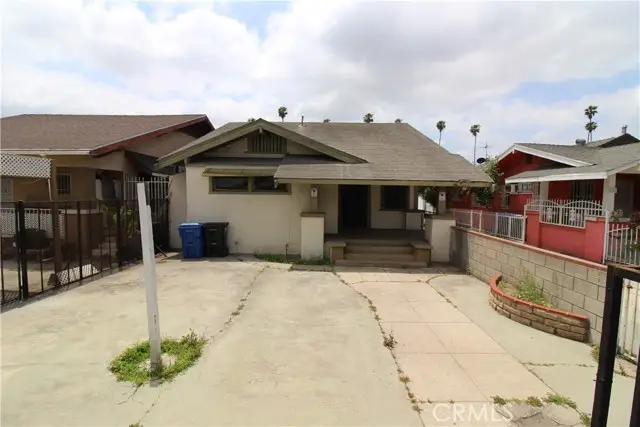 614 W 60th Street, Los Angeles, CA 90044 - Image #2