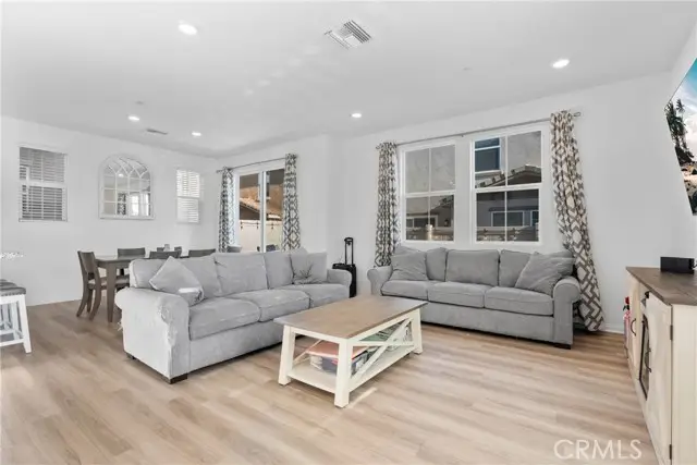 1634 Crepe Myrtle Place, Upland, CA 91784 - Image #3