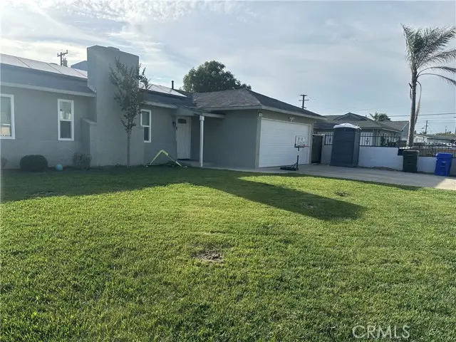 114 S Acacia Avenue, Rialto, CA 92376 - Image #2