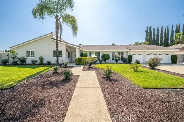 1817 N Vallejo Way, Upland, CA 91784 - Image #2