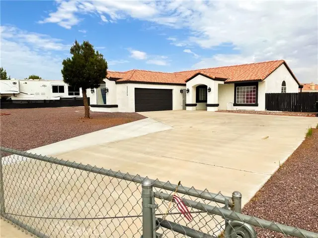 22236 Fox Ave, Apple Valley, CA 92307 - Image #1