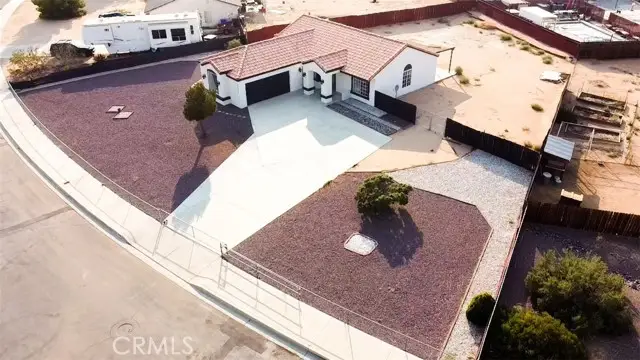 22236 Fox Ave, Apple Valley, CA 92307 - Image #3