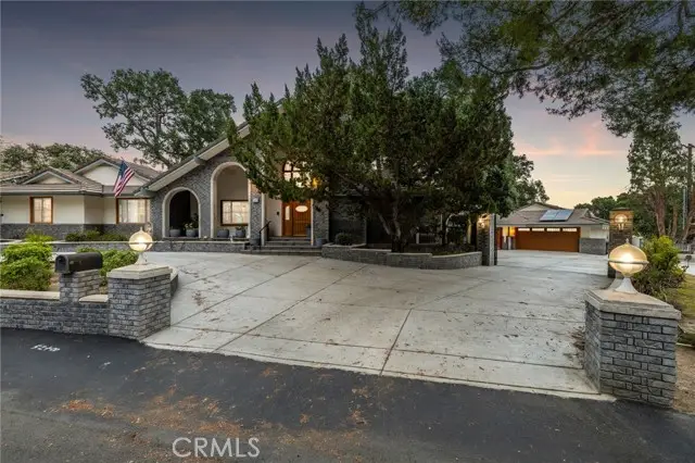 1146 Sandhurst Lane, La Verne, CA 91750 - Image #3
