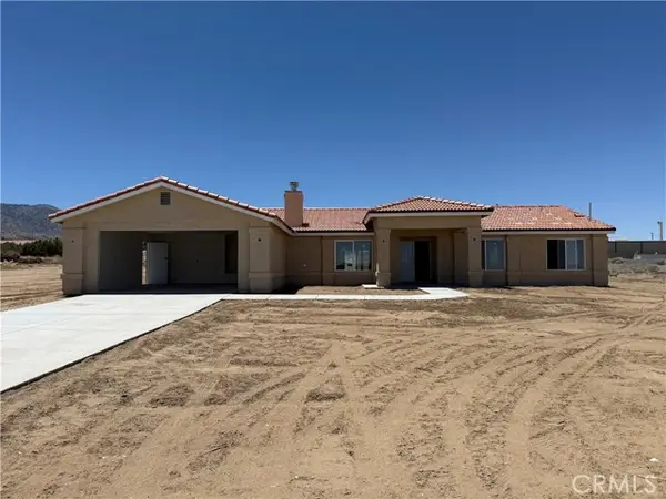 9570 Mescalero Road, Phelan, CA 92371