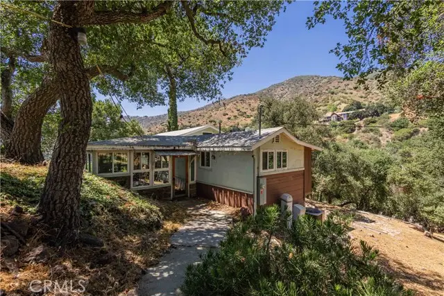 947 N Glendora Avenue, Glendora, CA 91741 - Image #3