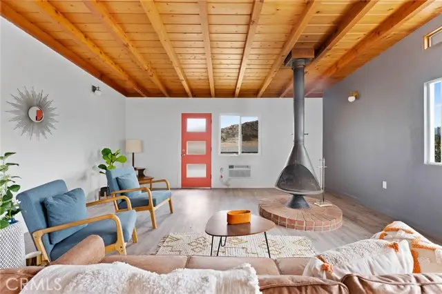 52024 Nehlsen Road, Landers, CA 92285 - Image #3