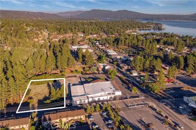 745 Stocker Road, Big Bear Lake, CA 92315 - Image #3