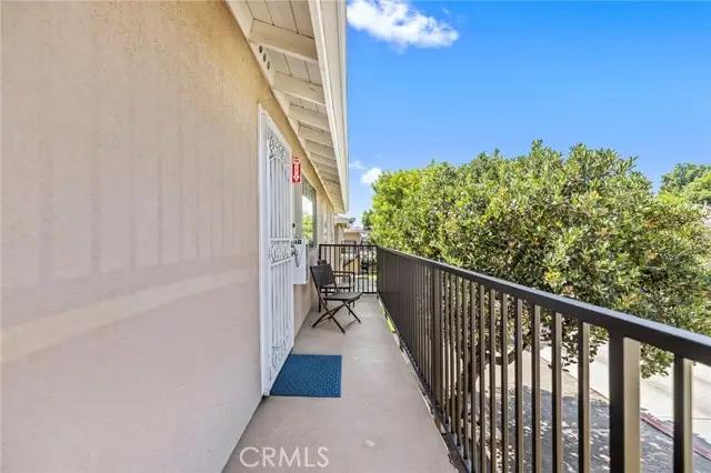 3015 Knollwood Avenue, La Verne, CA 91750 - Image #2