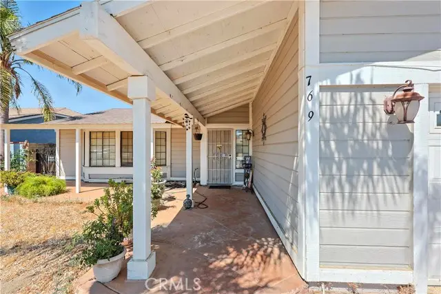 769 Harding, Hemet, CA 92543 - Image #3