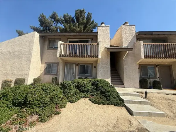 1251 S Meadow Lane #174, Colton, CA 92324