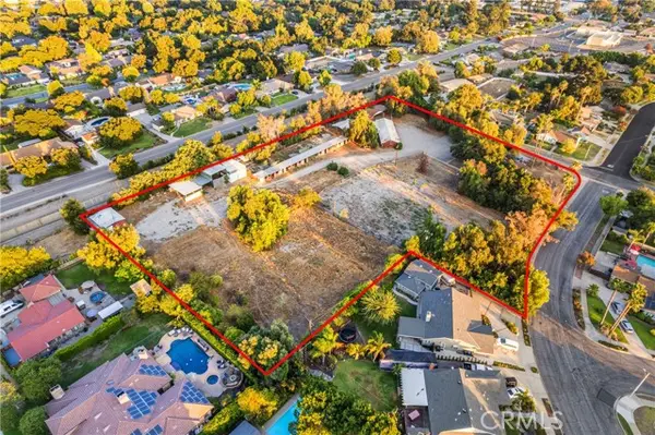 1449 E Bennett Avenue, Glendora, CA 91741