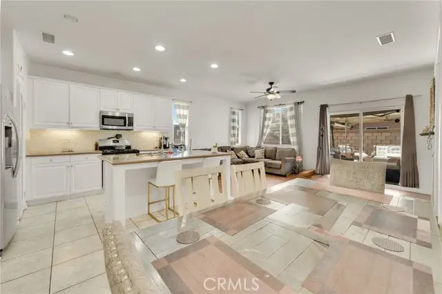 45525 Stanridge Avenue, Lancaster, CA 93535 - #3