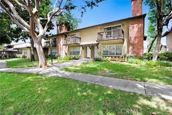 946 S Glendora Avenue, Glendora, CA 91740