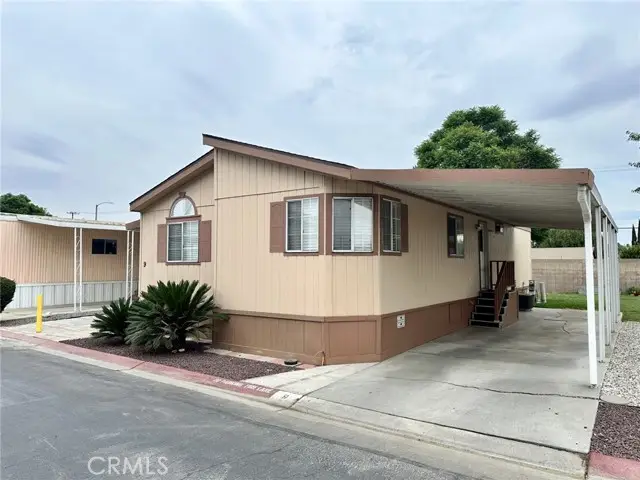 1855 E Riverside Drive #9, Ontario, CA 91761 - Image #3