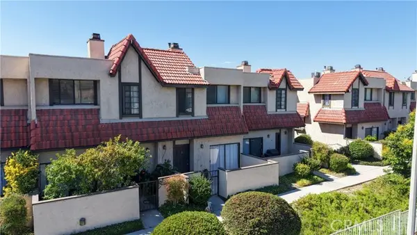 27669 Ironstone Drive #3, Canyon Country (santa Clarita), CA 91387