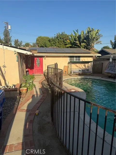 10828 Aqueduct Avenue, San Fernando Valley, CA 91344 - Image #1