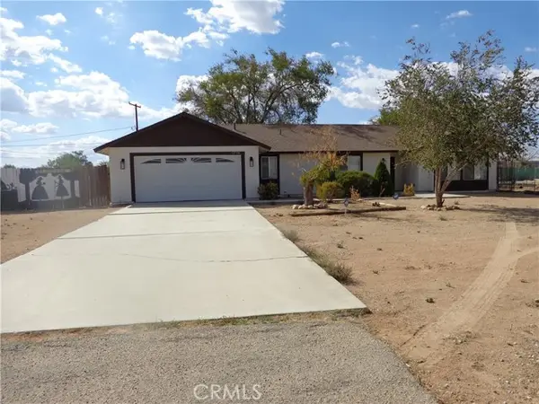12744 Running Deer, Apple Valley, CA 92308