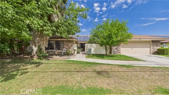 358 E Walnut, Rialto, CA 92376 - Image #2