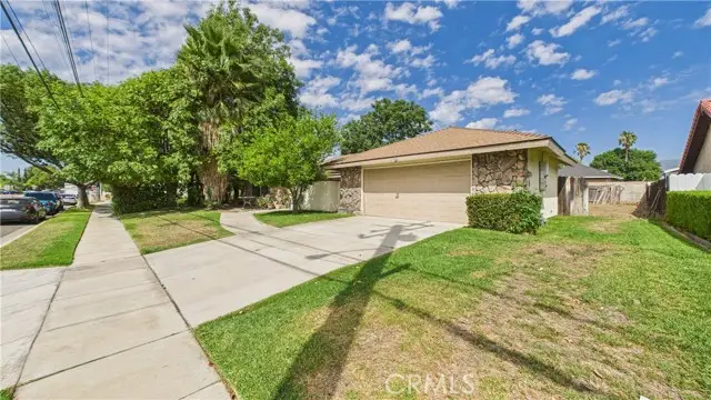 358 E Walnut, Rialto, CA 92376 - Image #3