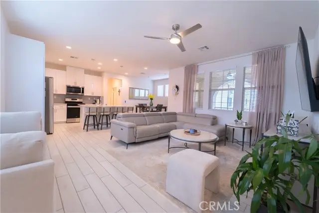 16040 Parkhouse Drive #1, Fontana, CA 92336 - Image #3