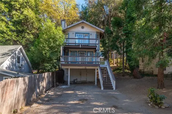 461 Log Lane, Crestline, CA 92325
