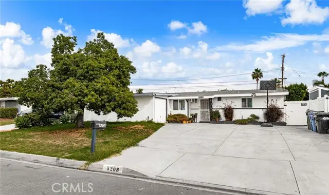 5208 N Leaf, Azusa, CA 91702 - Image #3
