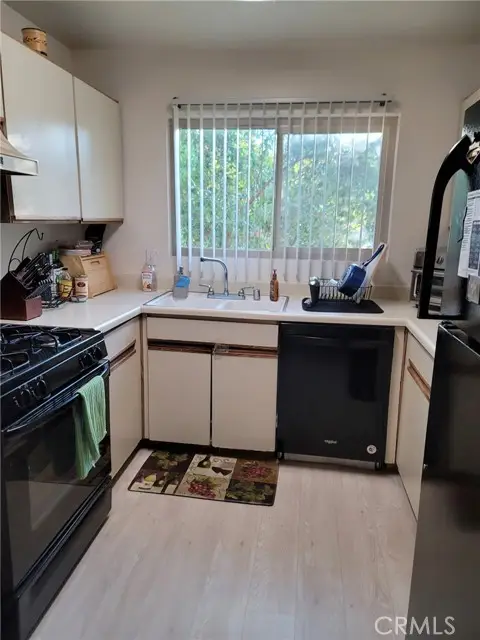 2410 N Towne Avenue #37, Pomona, CA 91767 - Image #3