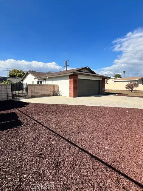 866 N Eucalyptus, Rialto, CA 92376 - Image #2