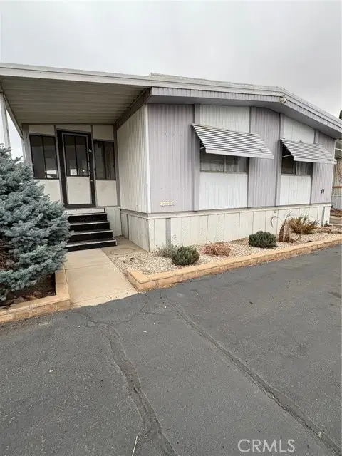 8655 Santa Fe, Hesperia, CA 92345 - Image #1