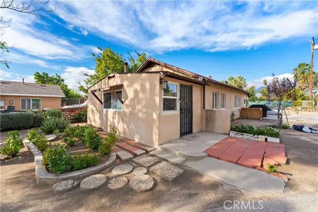 352 E 16th, San Bernardino, CA 92404 - Image #1