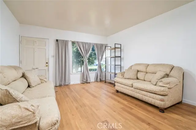 7558 Citronell Avenue, Pico Rivera, CA 90660 - Image #3