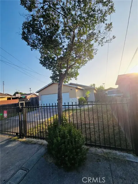 7411 Elsie, Los Angeles, CA 90001 - #3