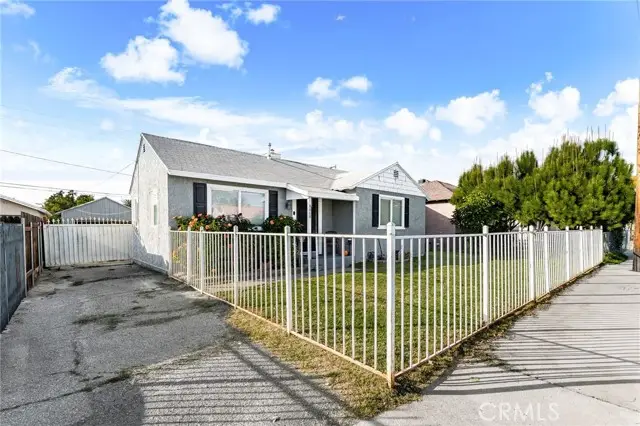 8868 Juniper Avenue, Fontana, CA 92335 - Image #2