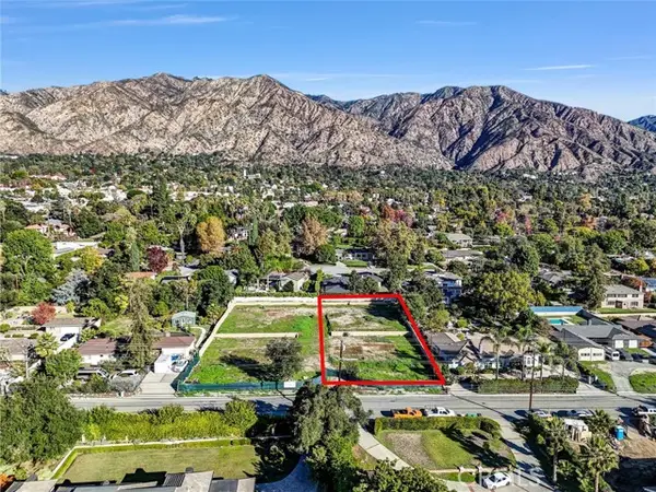 89 E Orange Grove Avenue, Sierra Madre, CA 91024
