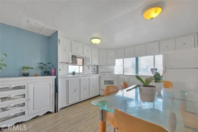 17333 Valley #15E, Fontana, CA 92335 - Image #2