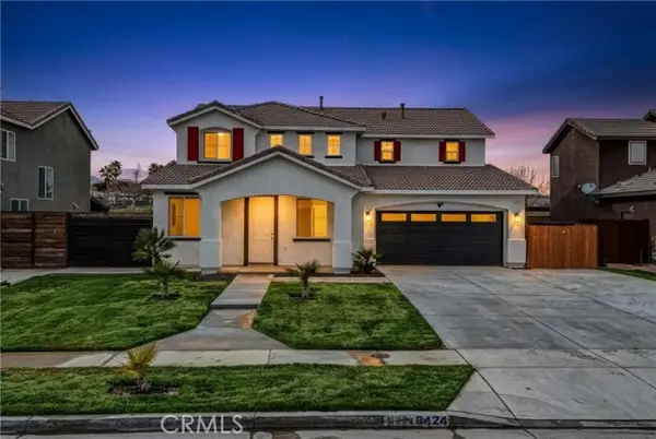8424 Hoover Court, Oak Hills, CA 92344