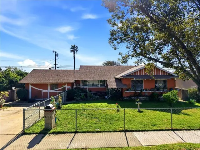 1319 W D, Ontario, CA 91762 - #1
