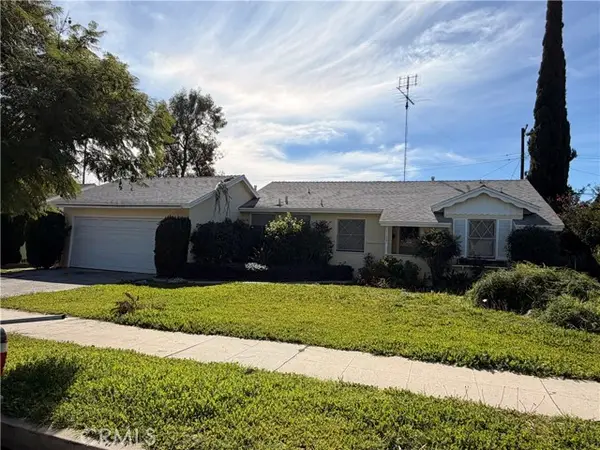 11251 Dronfield, Pacoima (los Angeles), CA 91331