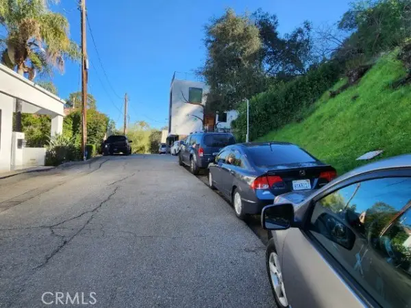 7218 Sunnydip Trail, Hollywood (los Angeles), CA 90068