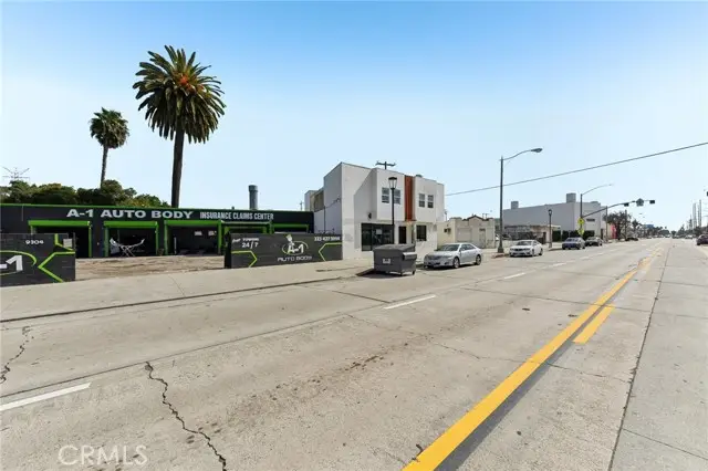 9320 Long Beach Boulevard, South Gate, CA 90280 - #3