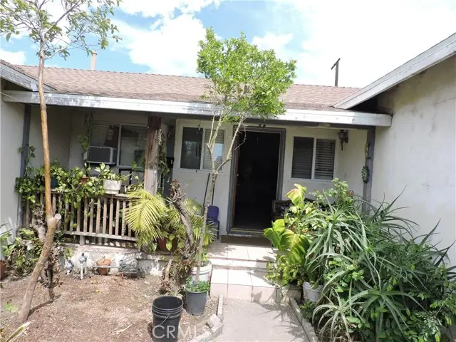 9472 Woodale Avenue, Pacoima, CA 91331 - Image #2