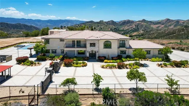 29732 Arroyo Oak, Castaic, CA 91384 - Image #1