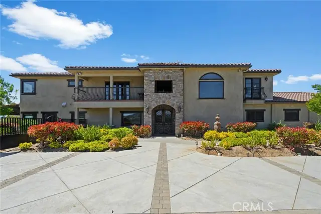 29732 Arroyo Oak, Castaic, CA 91384 - Image #2