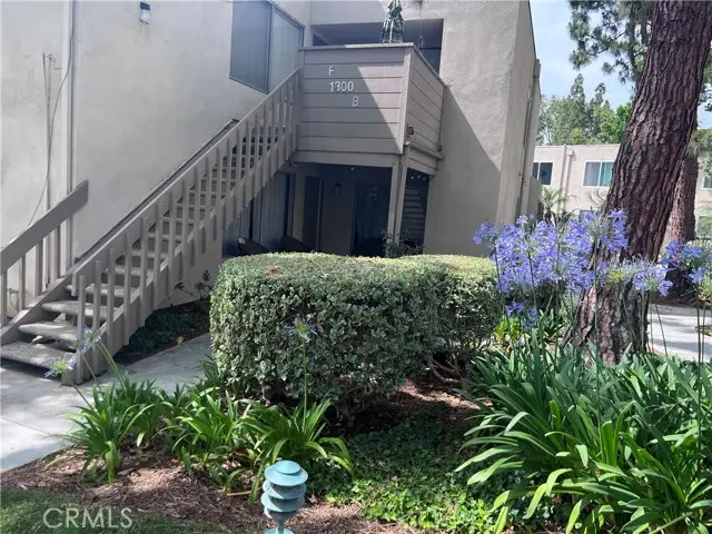 1300 Cabrillo Park Drive #B, Santa Ana, CA 92701 - #1