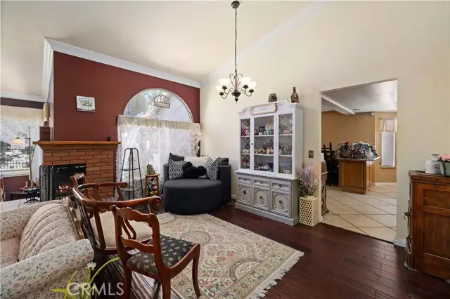 5647 Redwood Ave, Palmdale, CA 93551 - Image #3