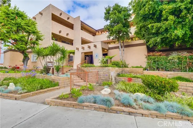 2501 W Redondo Beach Boulevard #306, Gardena, CA 90249 - Image #1