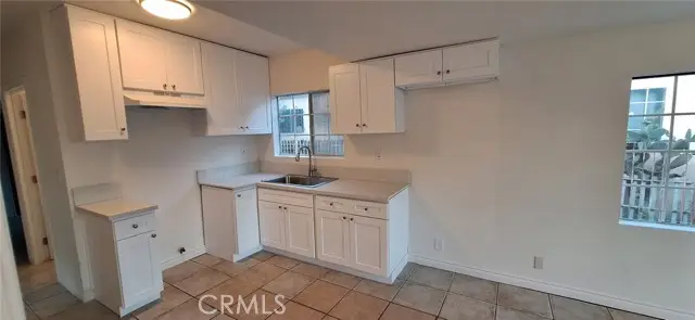 859 E 53rd Street, Los Angeles, CA 90011 - Image #3